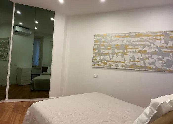 Casa Vercelli Delizioso Bilocale Moderno Nella Vecchia